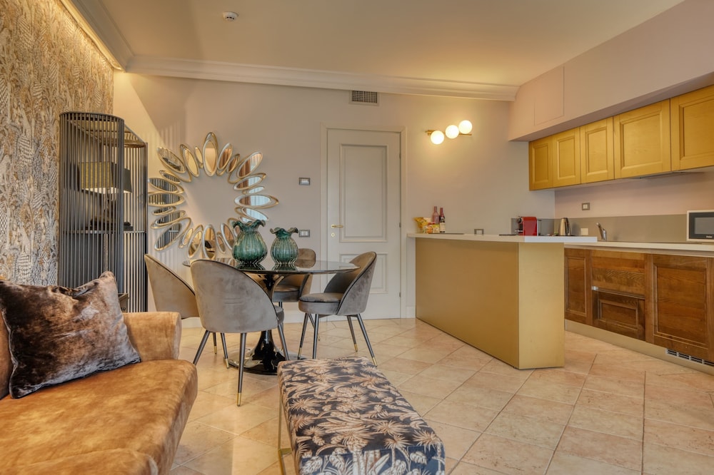 Premium Suite, 2 Bedrooms, Sauna, Garden View (Palace)