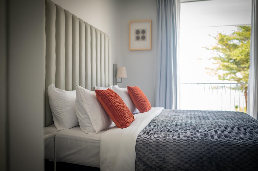 Luxury Studio, Beach View