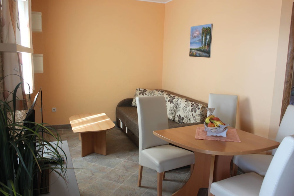 Family Apartment, Sea View