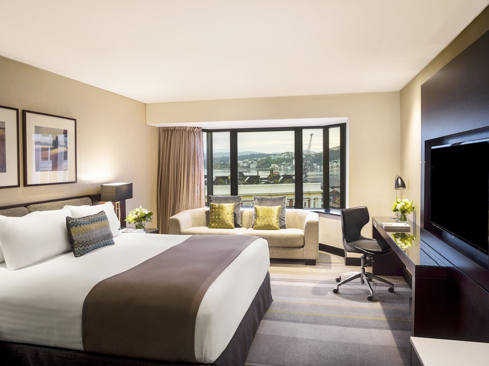 Premium Room, 1 King Bed, Club Lounge Access, Harbor View