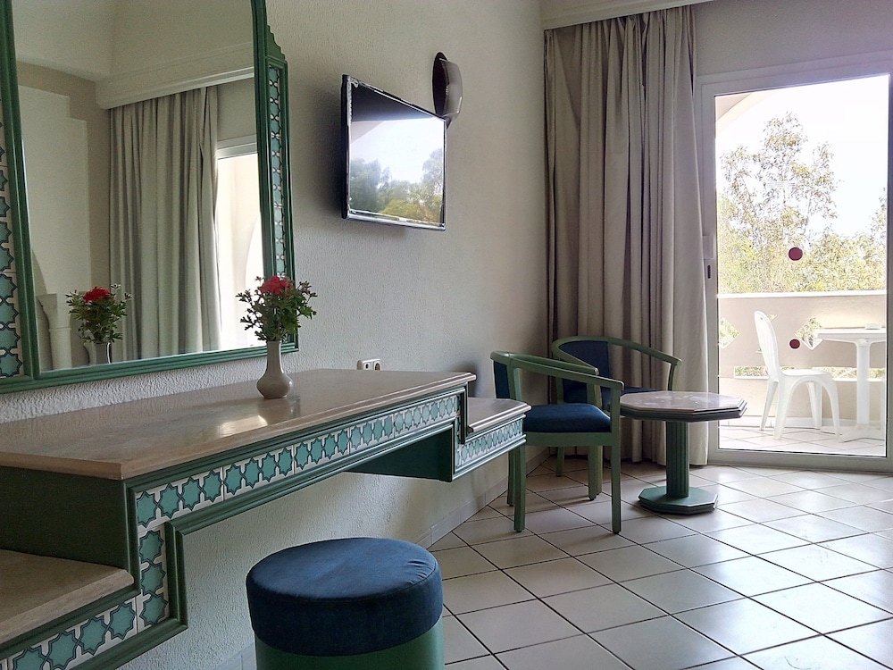 Standard Room - Photo 4