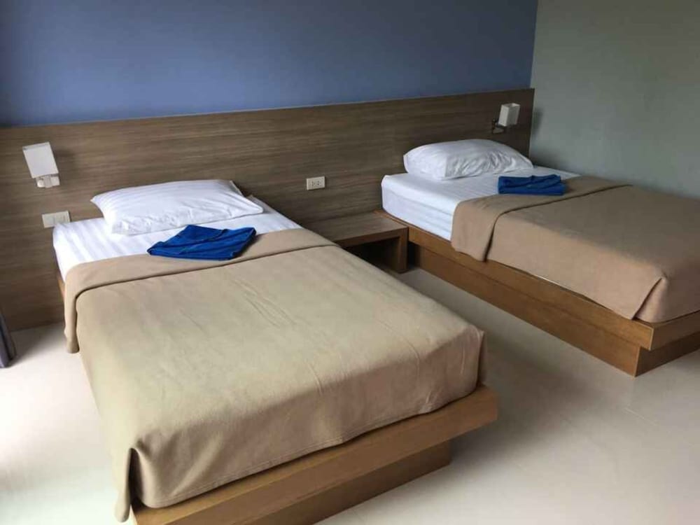 Standard Twin Room photo 3