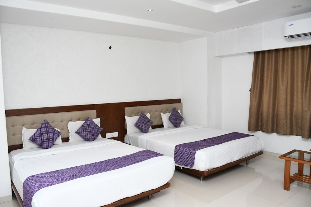 Premium Family Club Room photo 1