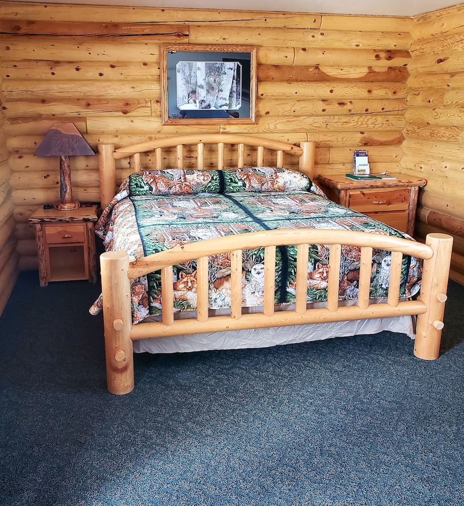 Wolf Acres photo 1