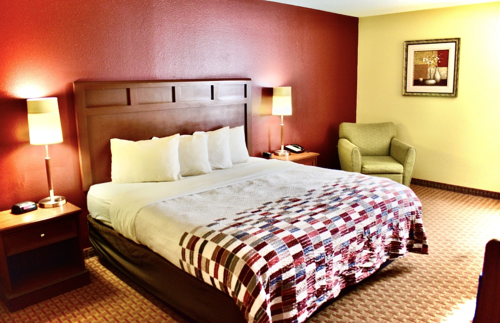 Superior Room, 1 King Bed, Non Smoking - Photo 5