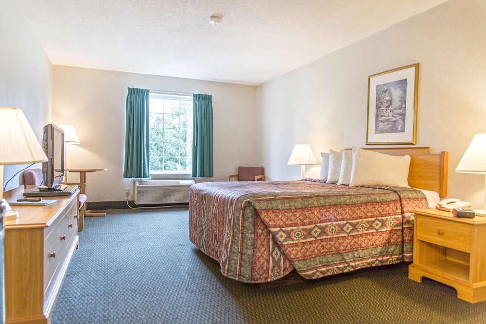 Standard Room, 1 Queen Bed photo 1