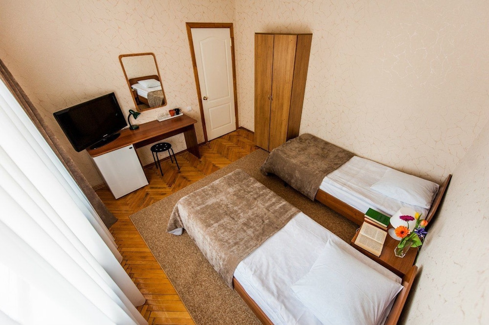 Standard Twin Room photo 1