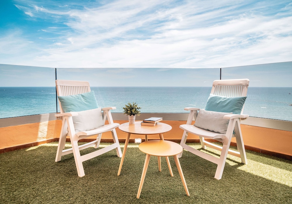 Junior Suite, Terrace, Sea View - Photo 1