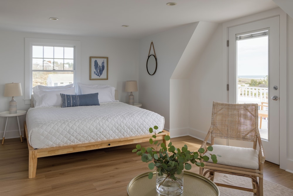 Panoramic Double Room, 1 King Bed with Sofa bed, Balcony, Ocean View