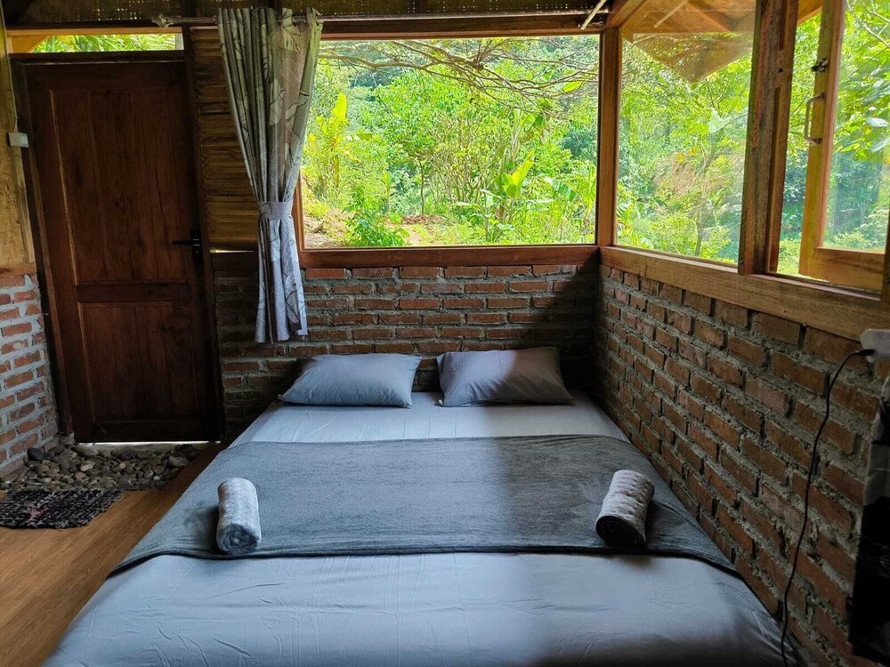 Family Cabin, Balcony, Valley View photo 3