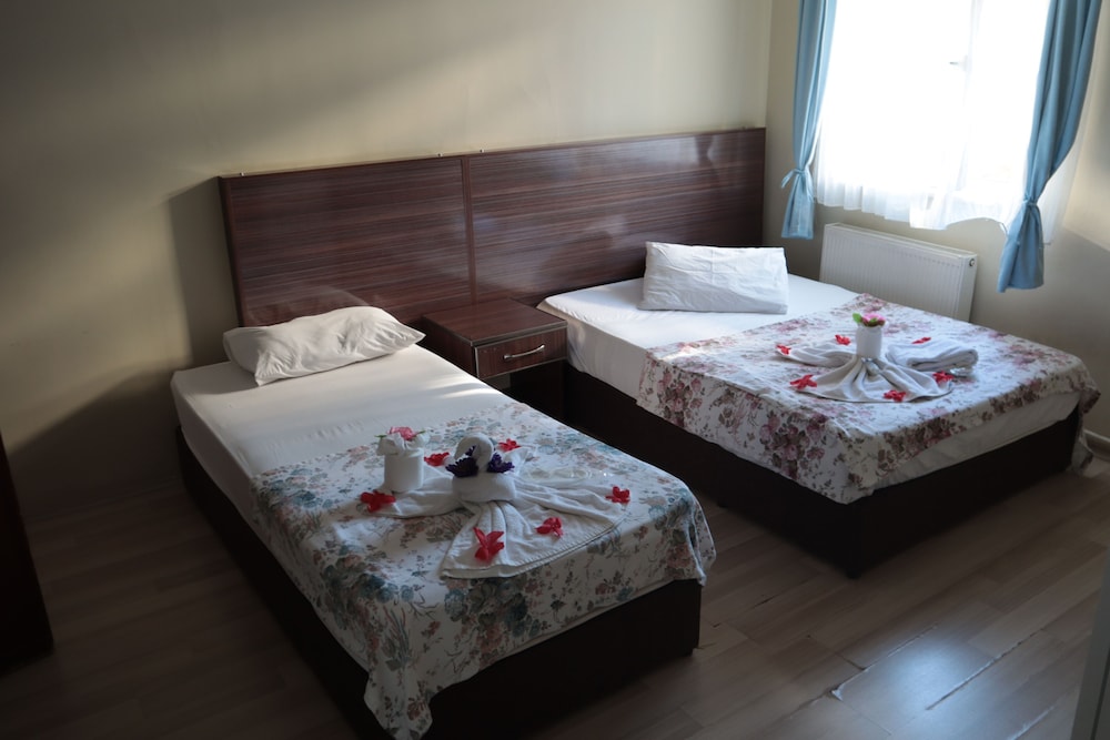 Standard Triple Room photo 1