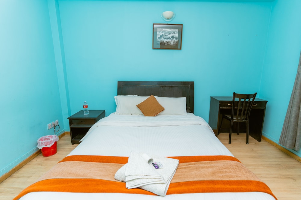 Basic Double Room, Garden View photo 3