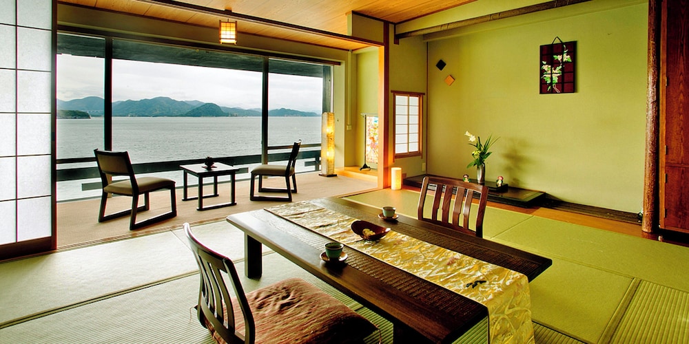 Family Room, Shared Bathroom, Ocean View