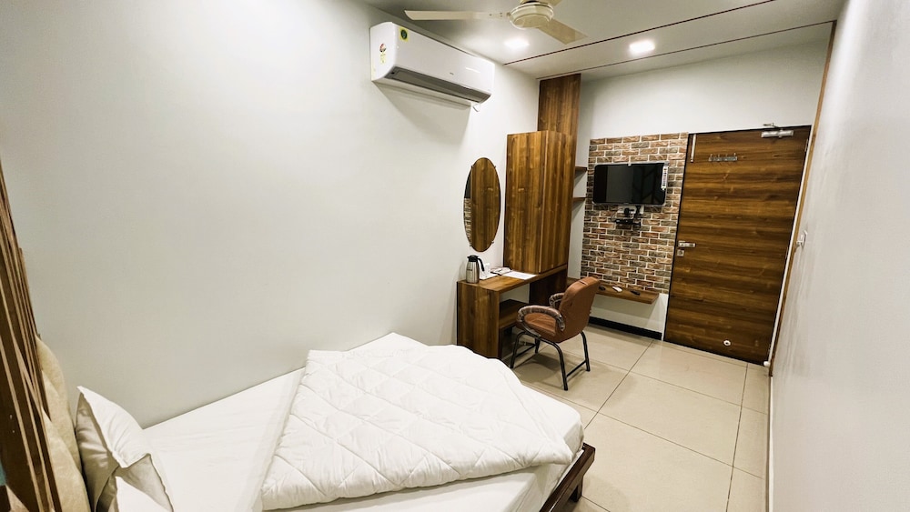 Executive Room photo 3