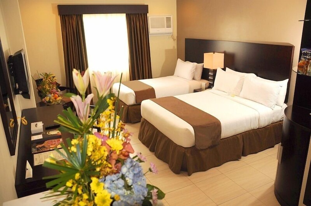 Deluxe Suite - Photo 7