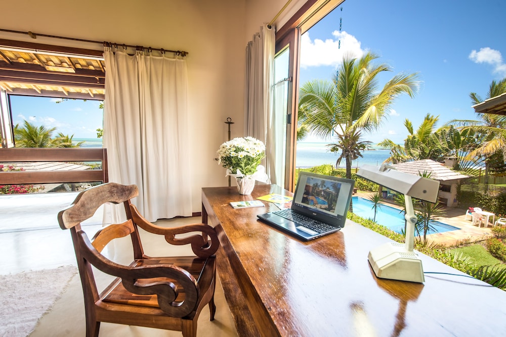 Elite Villa, 3 Bedrooms, Private Pool, Beachfront