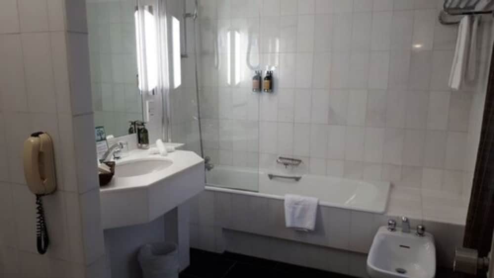 Junior Suite - Photo 11
