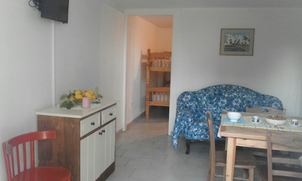 Family House, 2 Bedrooms, Park View, Garden Area