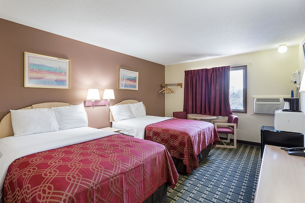 Room, 2 Double Beds, Non Smoking photo 1