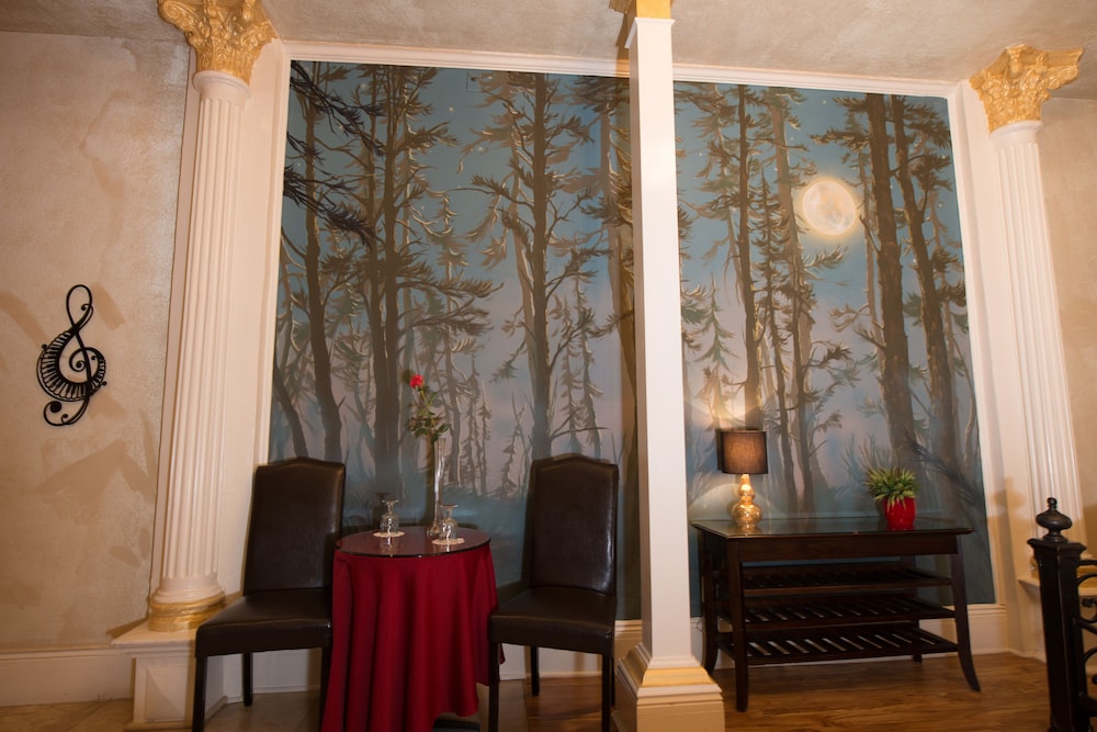 Room (Moonlight Sonata) - Photo 3