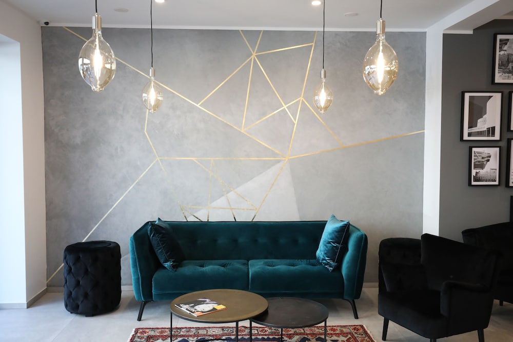 Junior Studio Suite
