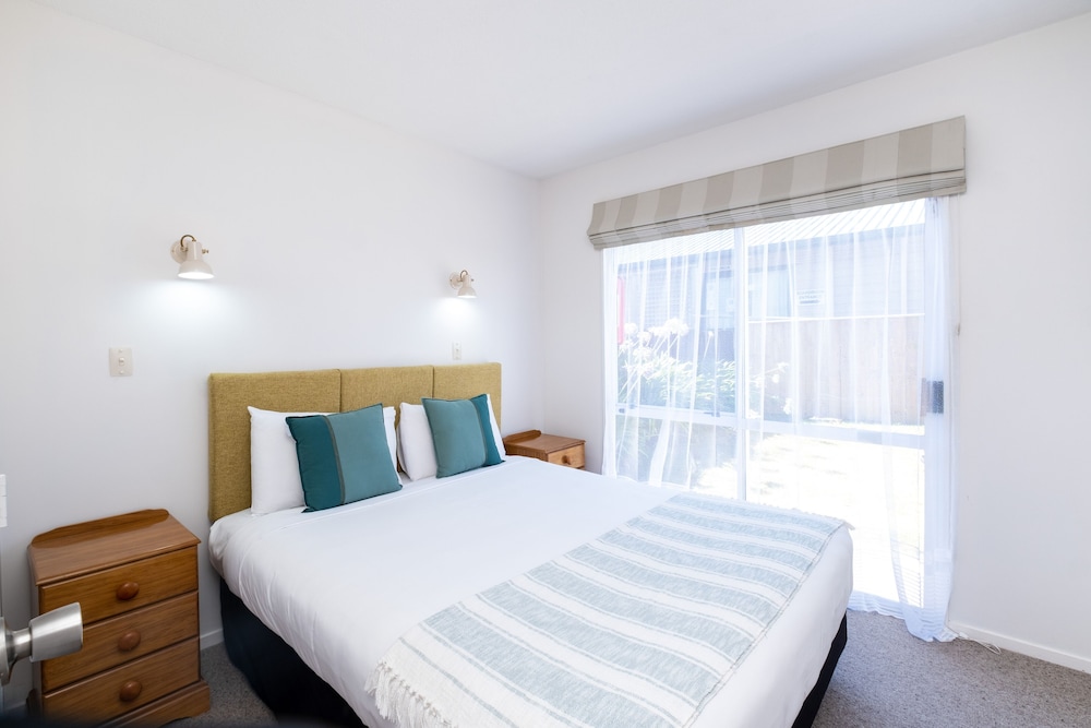 One Bedroom photo 2
