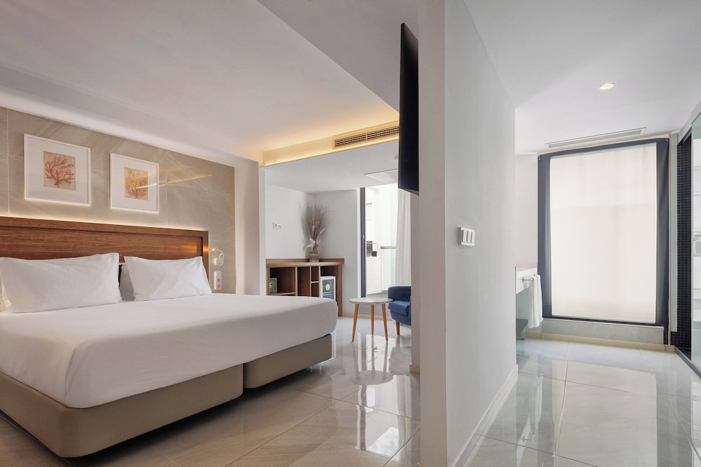 Suite, Terrace (1 Pax)