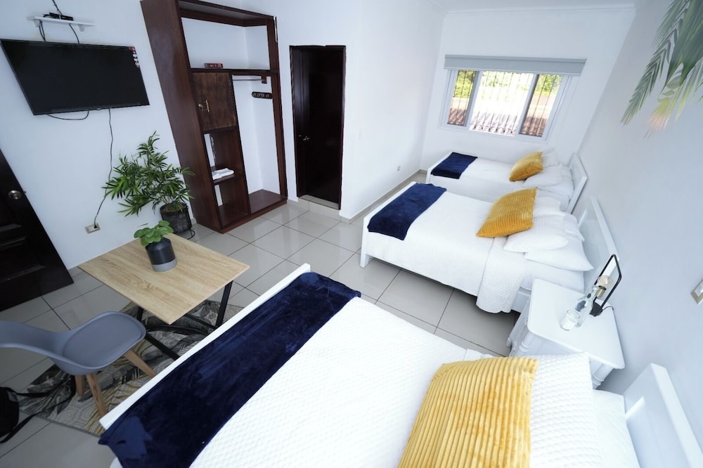 Comfort Triple Room