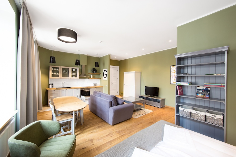 Premium Studio with Balcony photo 3