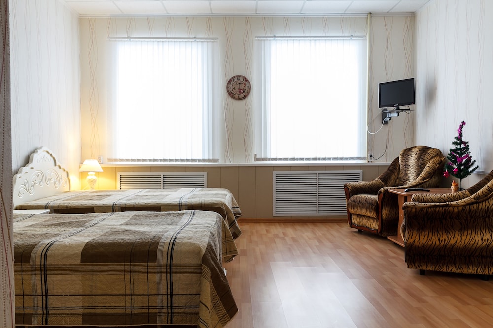 Large Double Room 2 photo 1