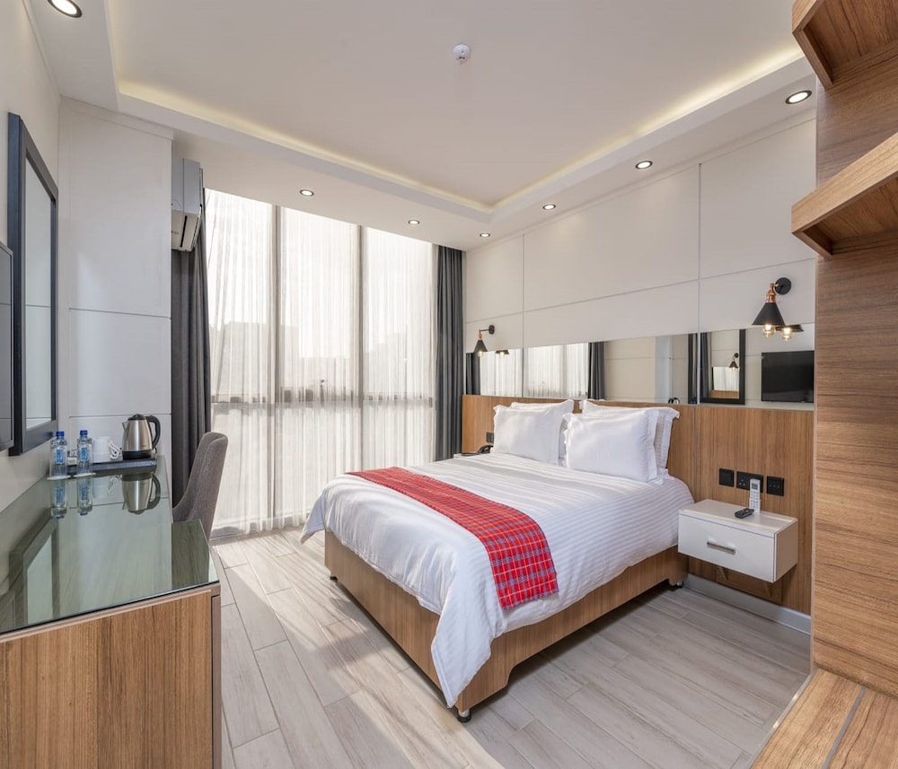 Superior Double Room, 1 Queen Bed, City View