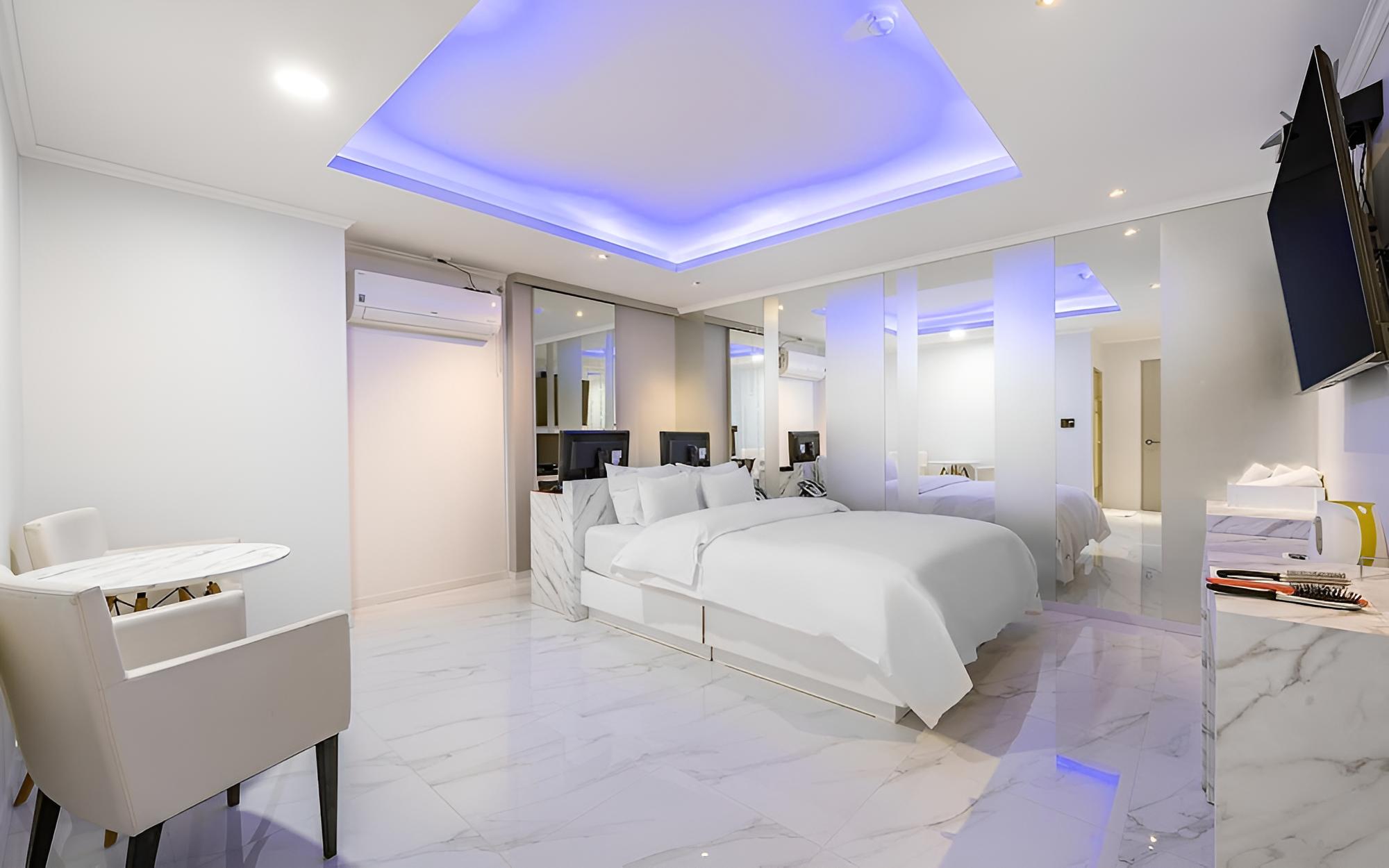 Room (Special room (65-inch smart TV Netfli) - Photo 9