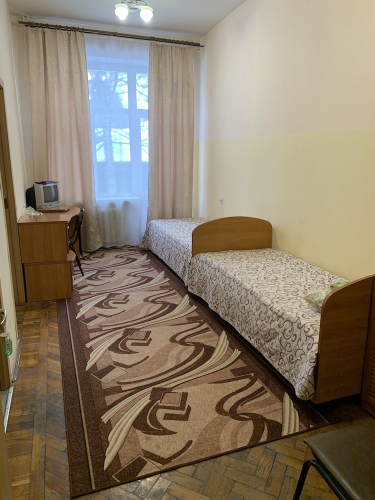 Standard Triple Room, 2 Bedrooms