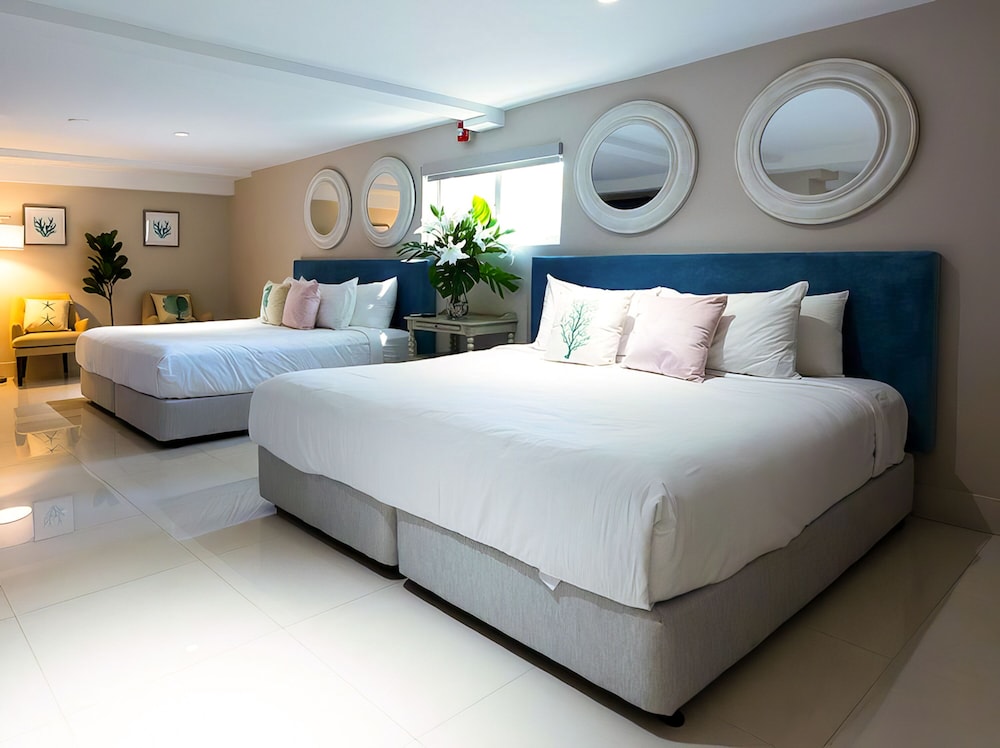 Family Studio Suite, Multiple Beds