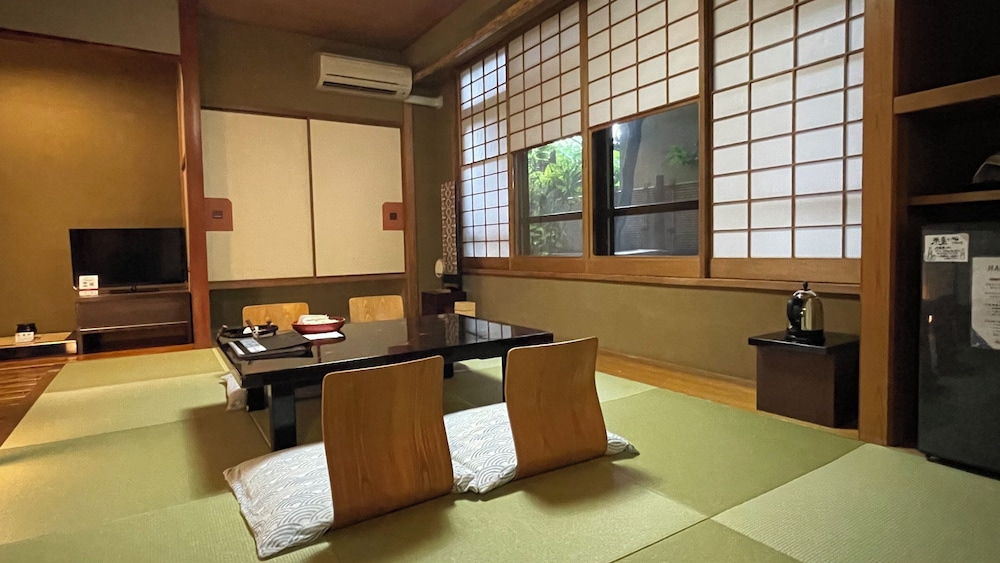 Main Building BOTAN - Japanese Western style Room with Partial Open-air Hot Spring Bath photo 2