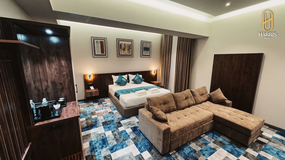Luxury Suite