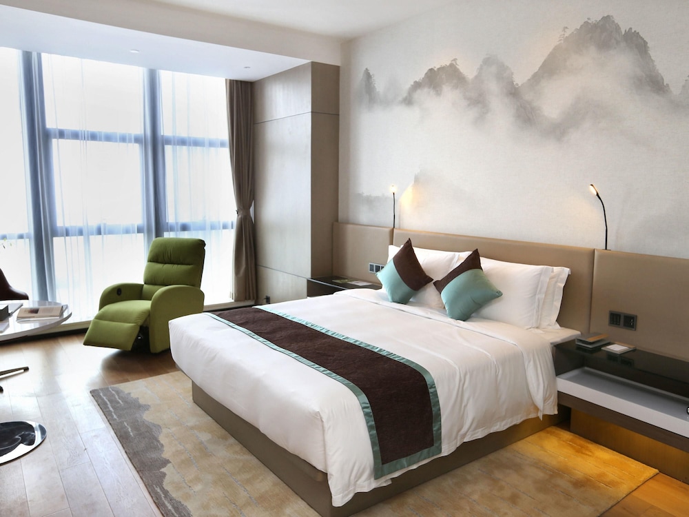 Executive Suite, 1 King Bed photo 1