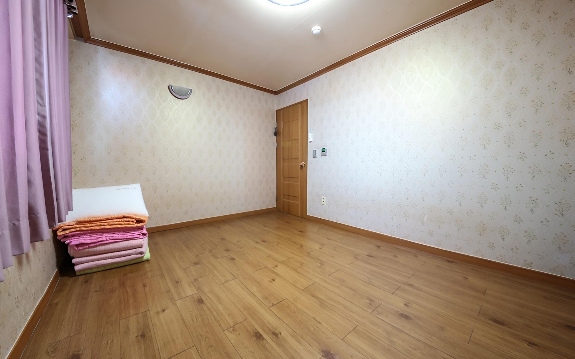 Room (Ondol Room) photo 1