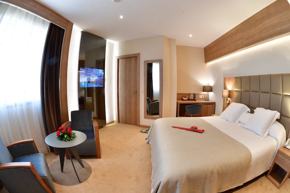 Superior Twin Room photo 2