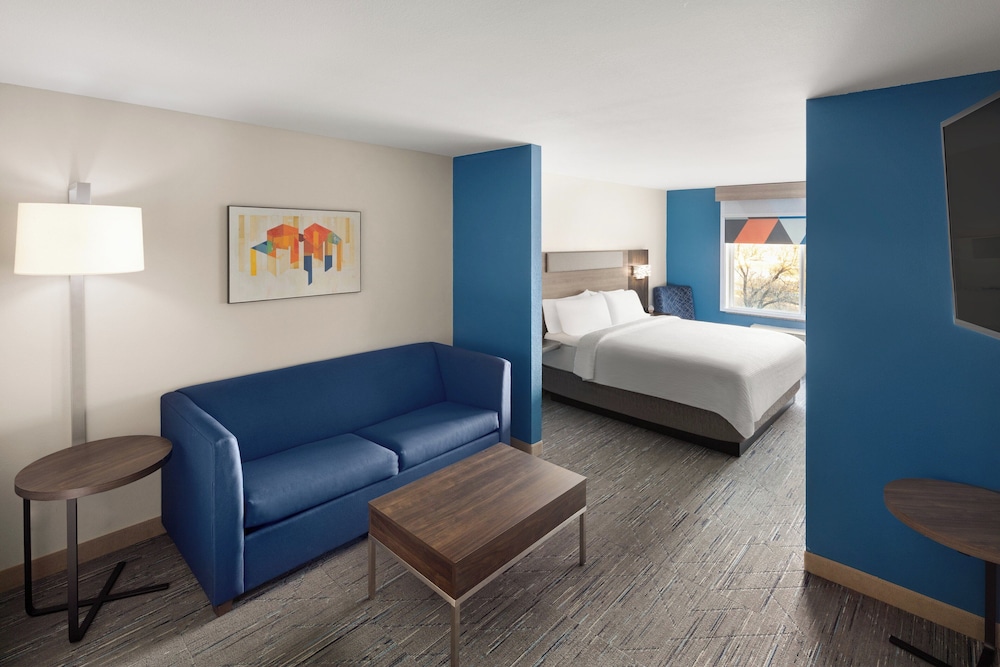 Suite, 1 Queen Bed