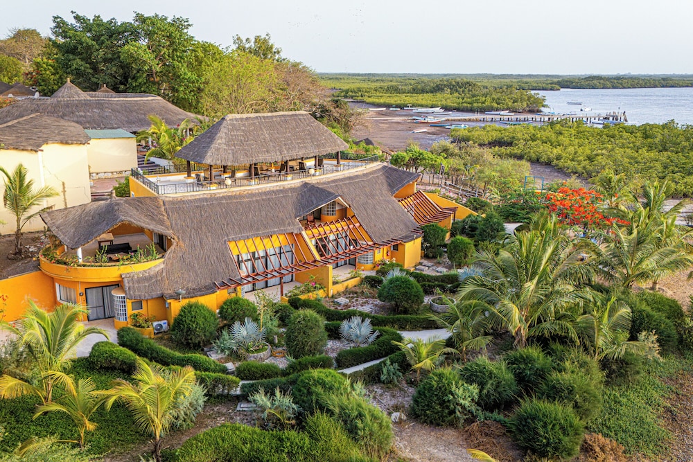 Superior Suite, River View - Photo 4