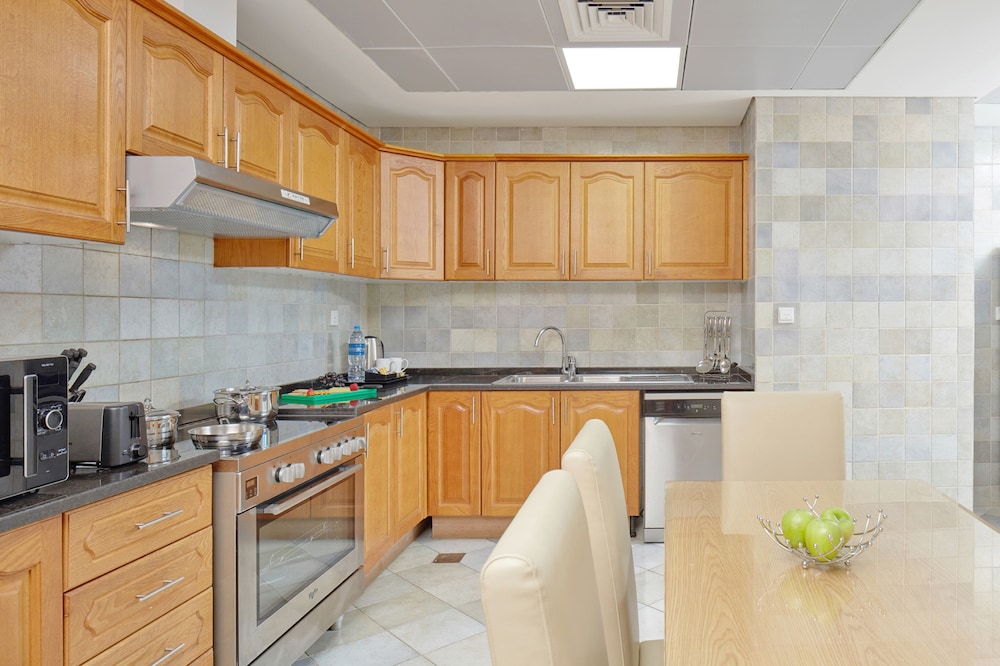 Seashell Paradise Five Bedroom Suite