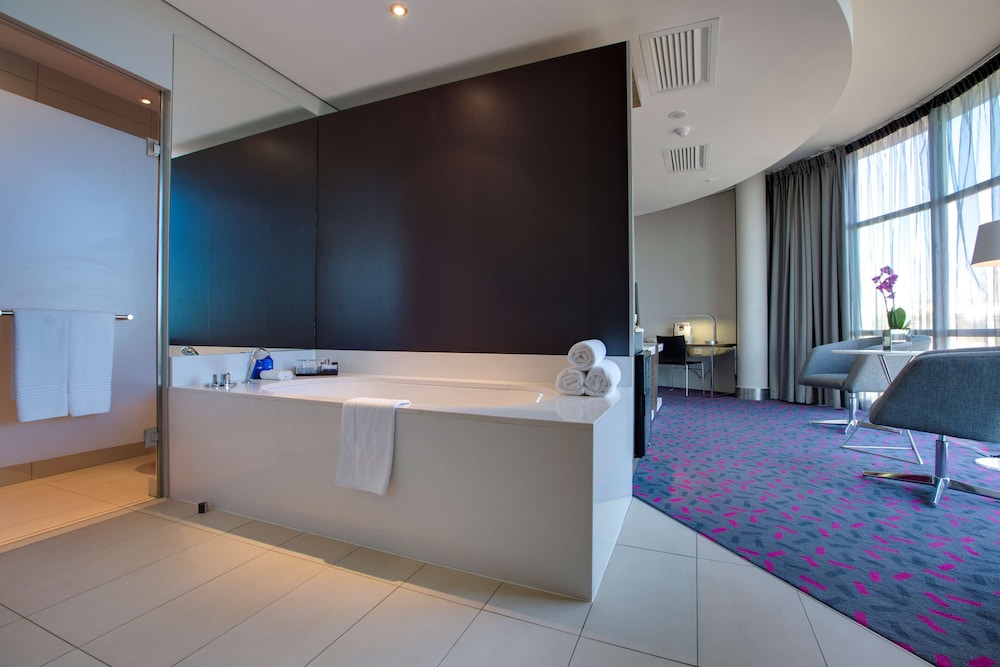 Junior Suite (Sandton View) photo 1
