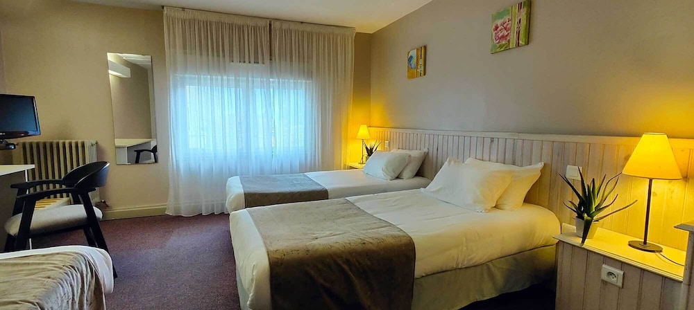 Family Triple Room - Photo 3