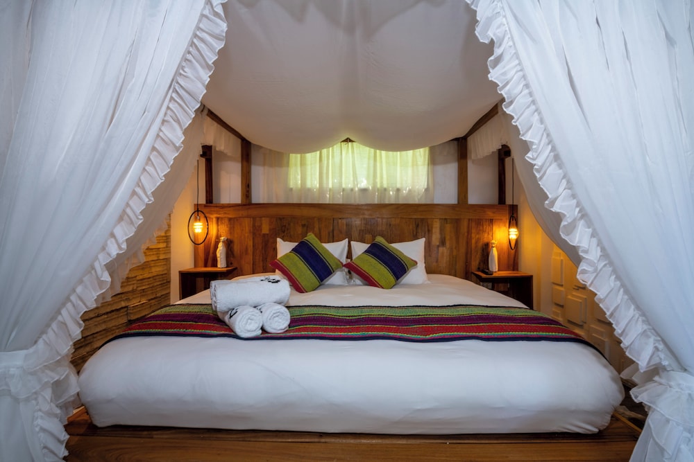 Superior Double Room, City View