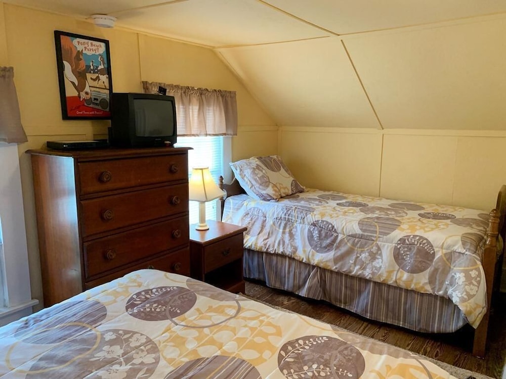 Cottage, Multiple Beds, Kitchen, Garden View