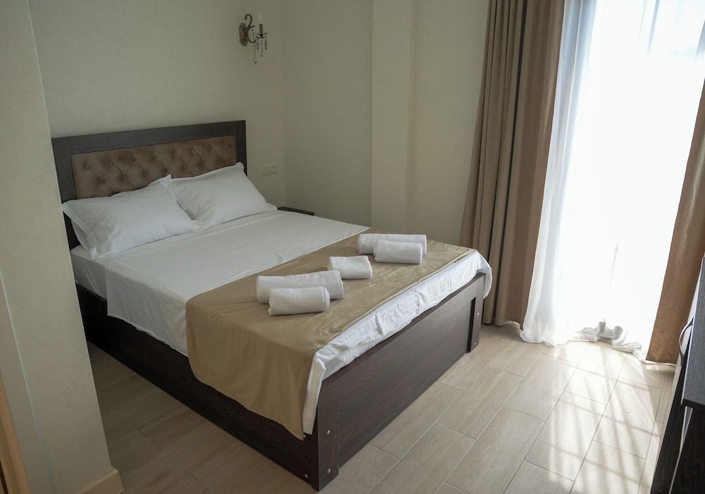 Classic Double Room, Balcony, City View