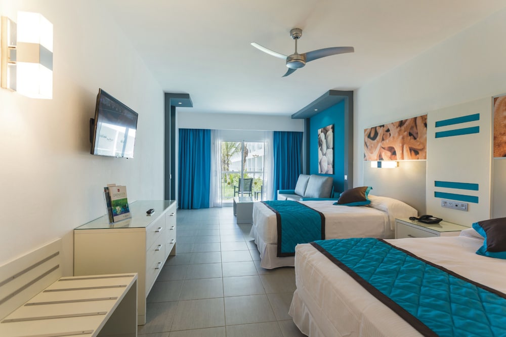 Triple Room (C)
