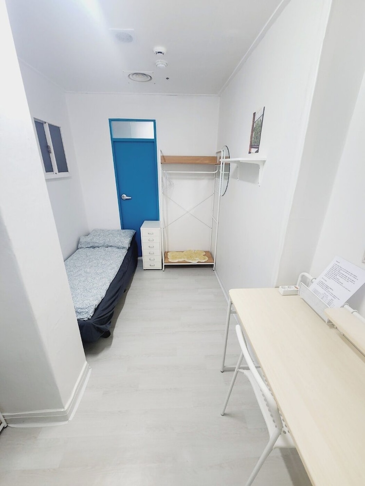 Deluxe Room, Women only, Non Smoking, Shared Bathroom(410)(Self check-In Hotel,Please contact HOTEL)