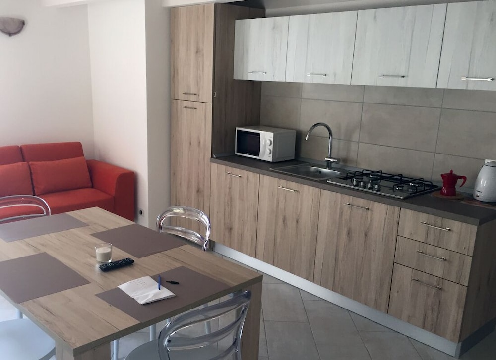 Economy Apartment photo 2